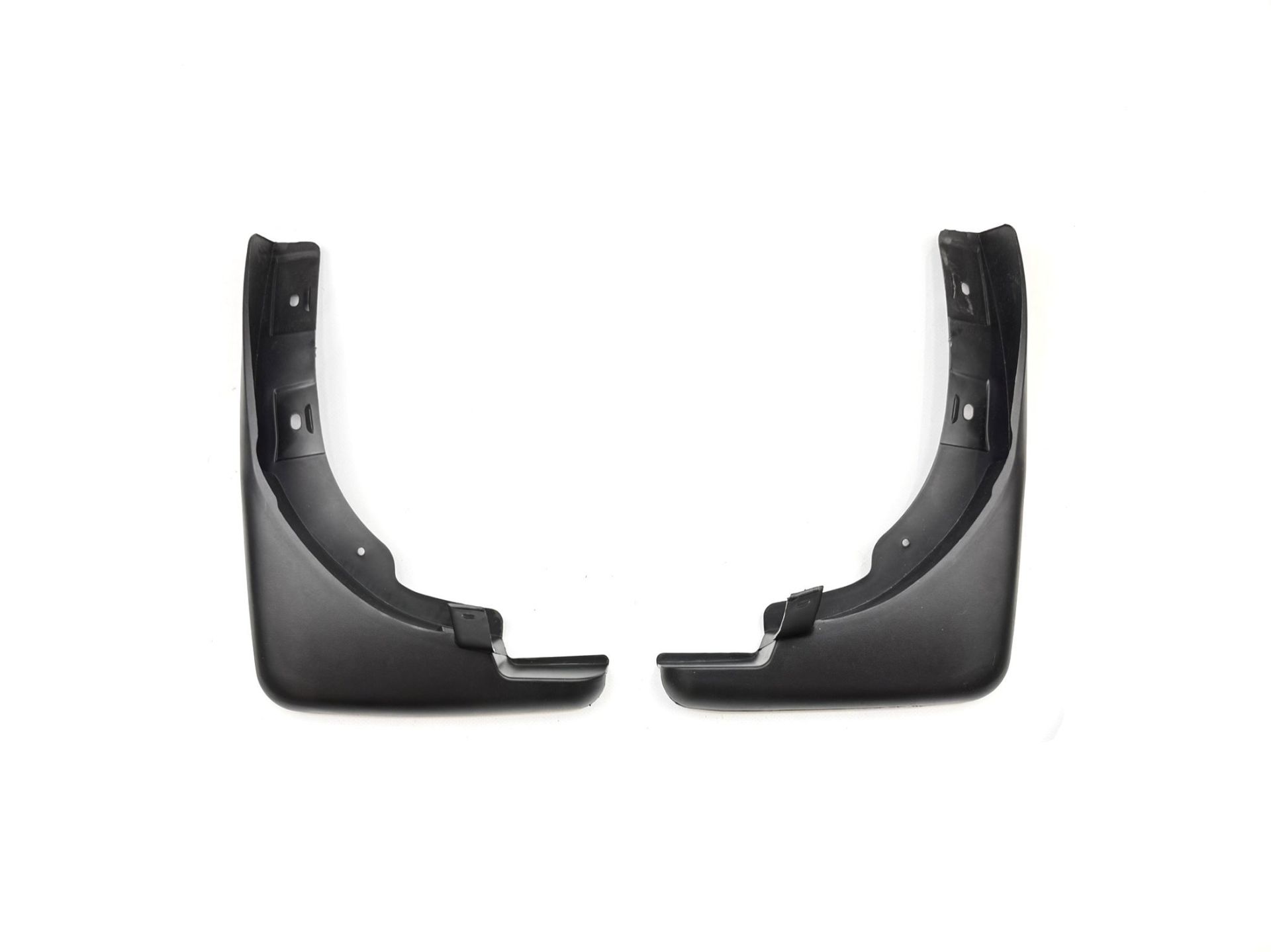 Передні бризковики для Nissan X-Trail 30 2001–2007, комплект 2 шт