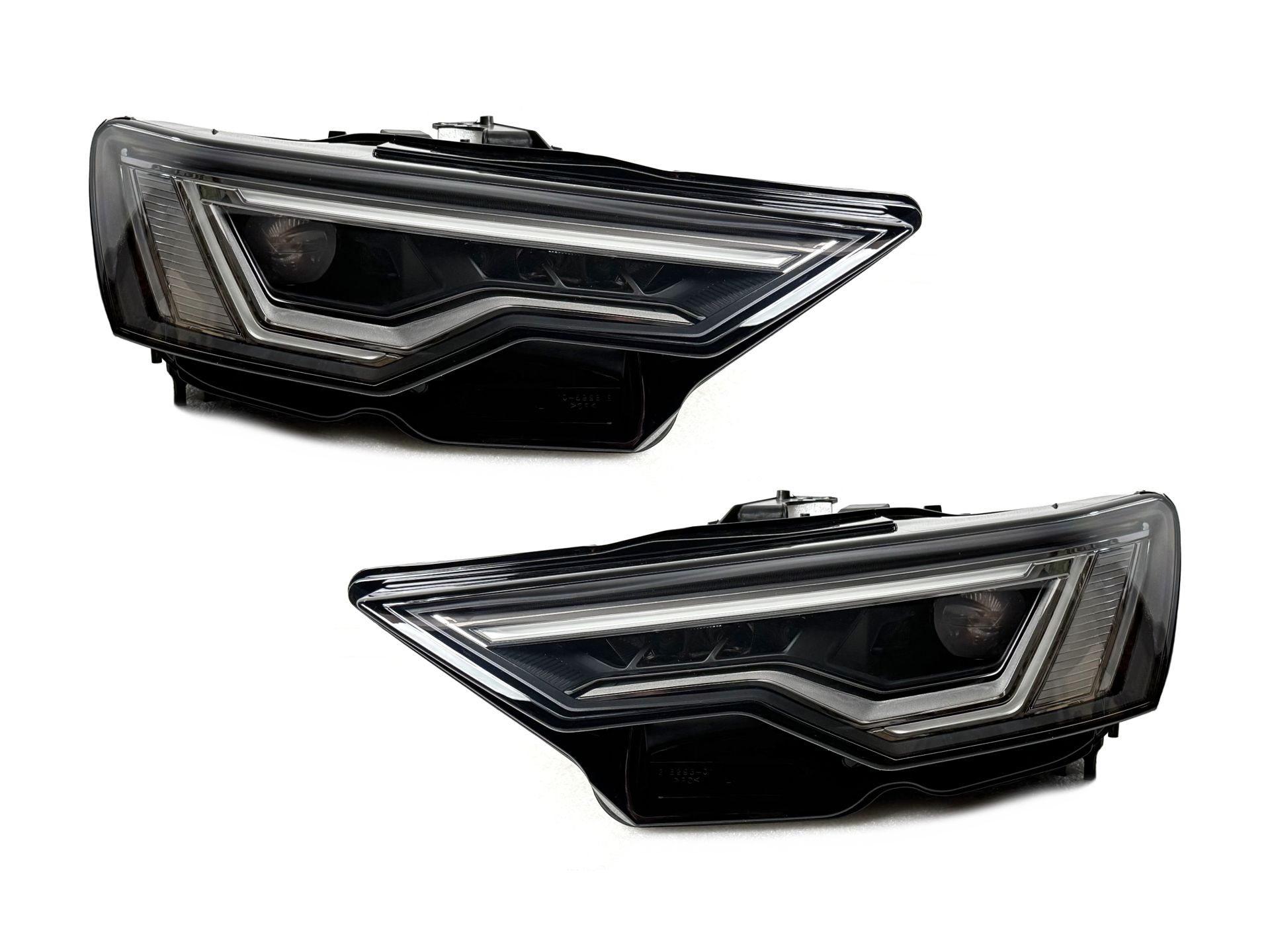 FULL LED фари для AUDI A6 C8 2018 - 2шт. комплектні з блоками