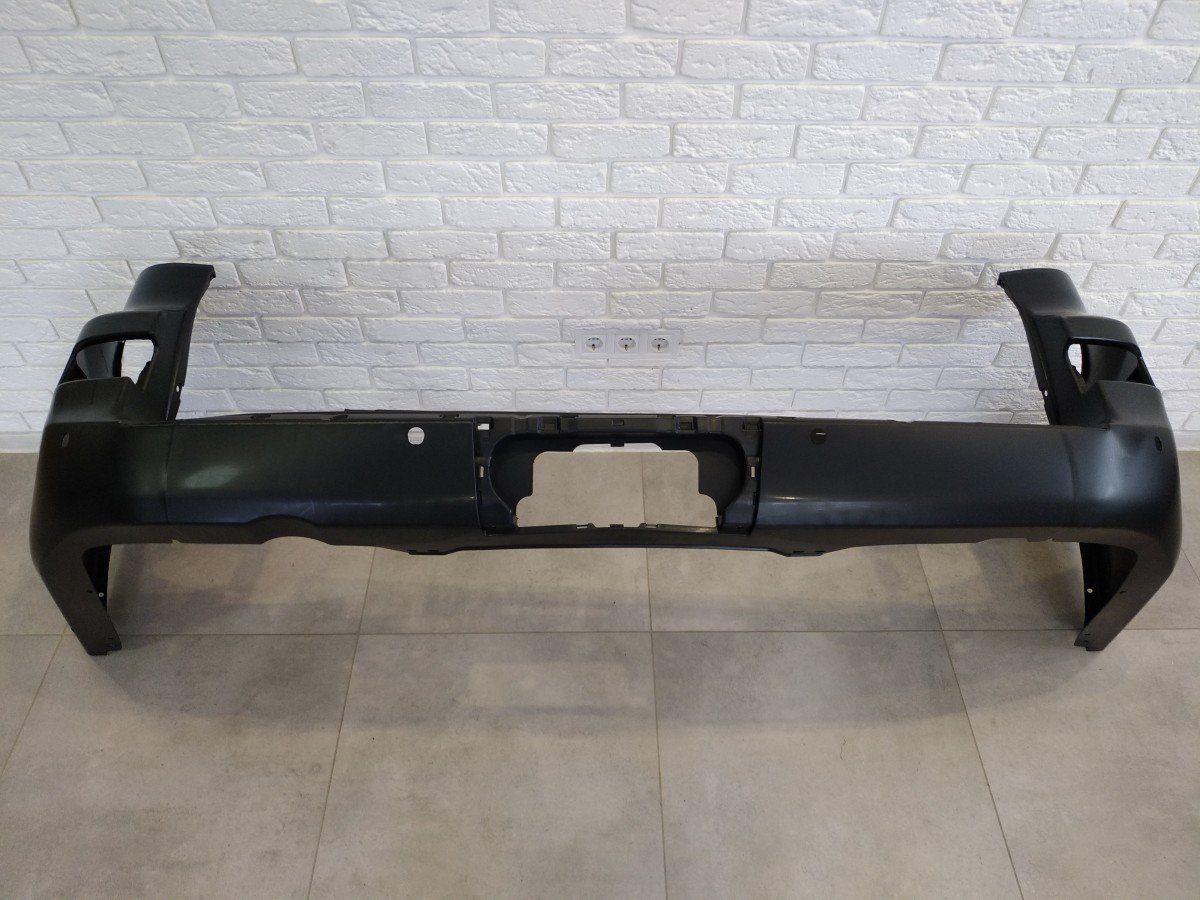 Бампер задній 52159-60999 Lexus LX 570 2012-2015