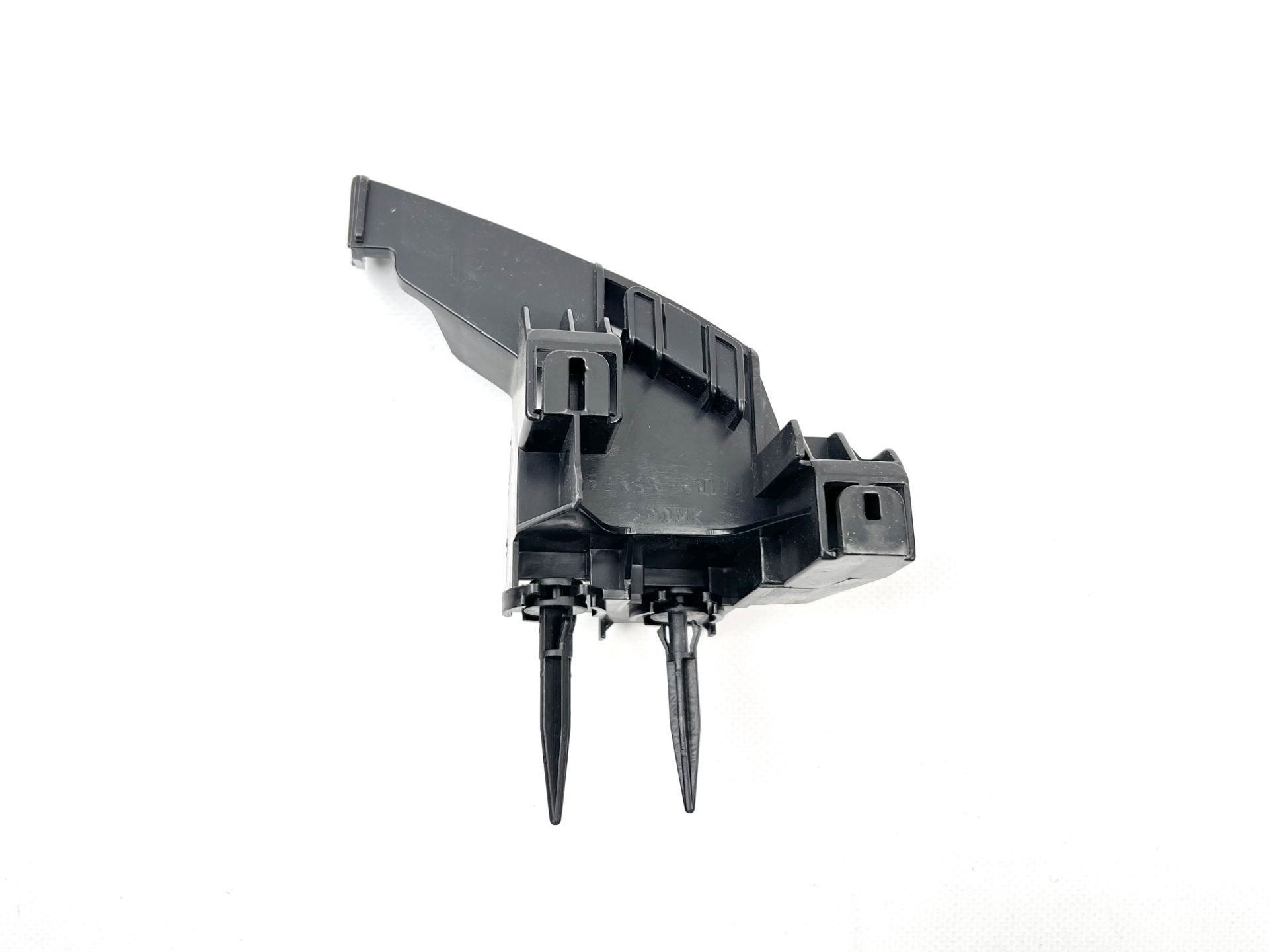 Кронштейн бамперу заднього лівий 5256360100 Lexus LX570 2012-2015