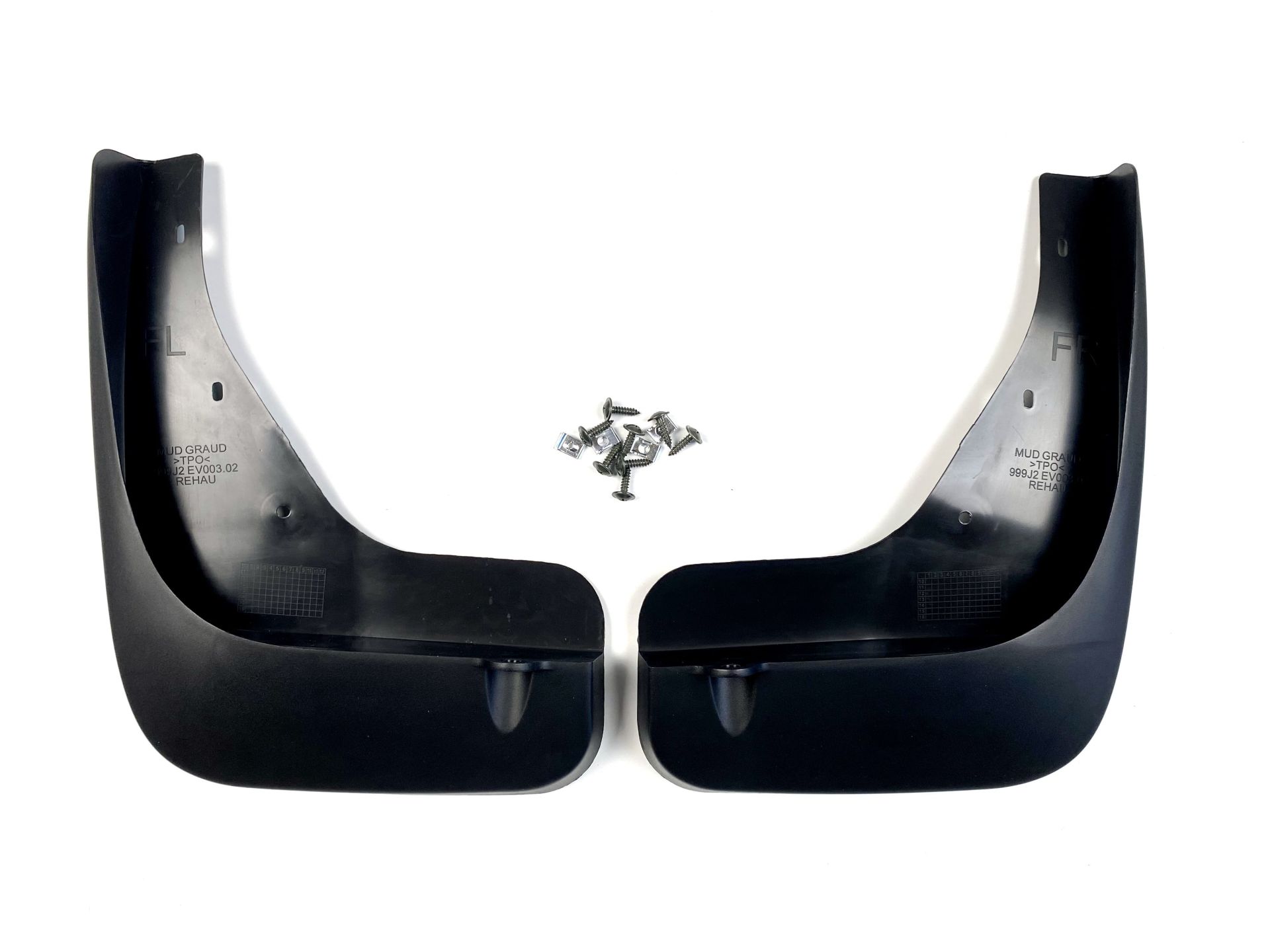 Бризковики передні Infiniti FX30 / FX 35 / FX45 / QX70 2008-2017 комплект 2шт.