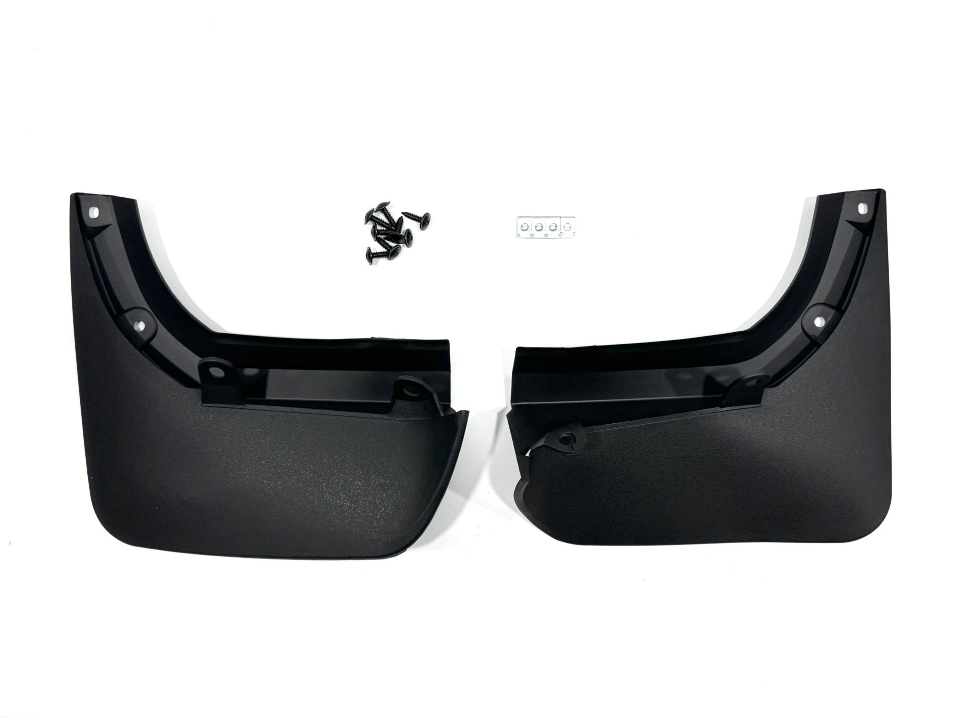 Задні бризковики Toyota Land Cruiser 300 2021-, комплект 2шт.