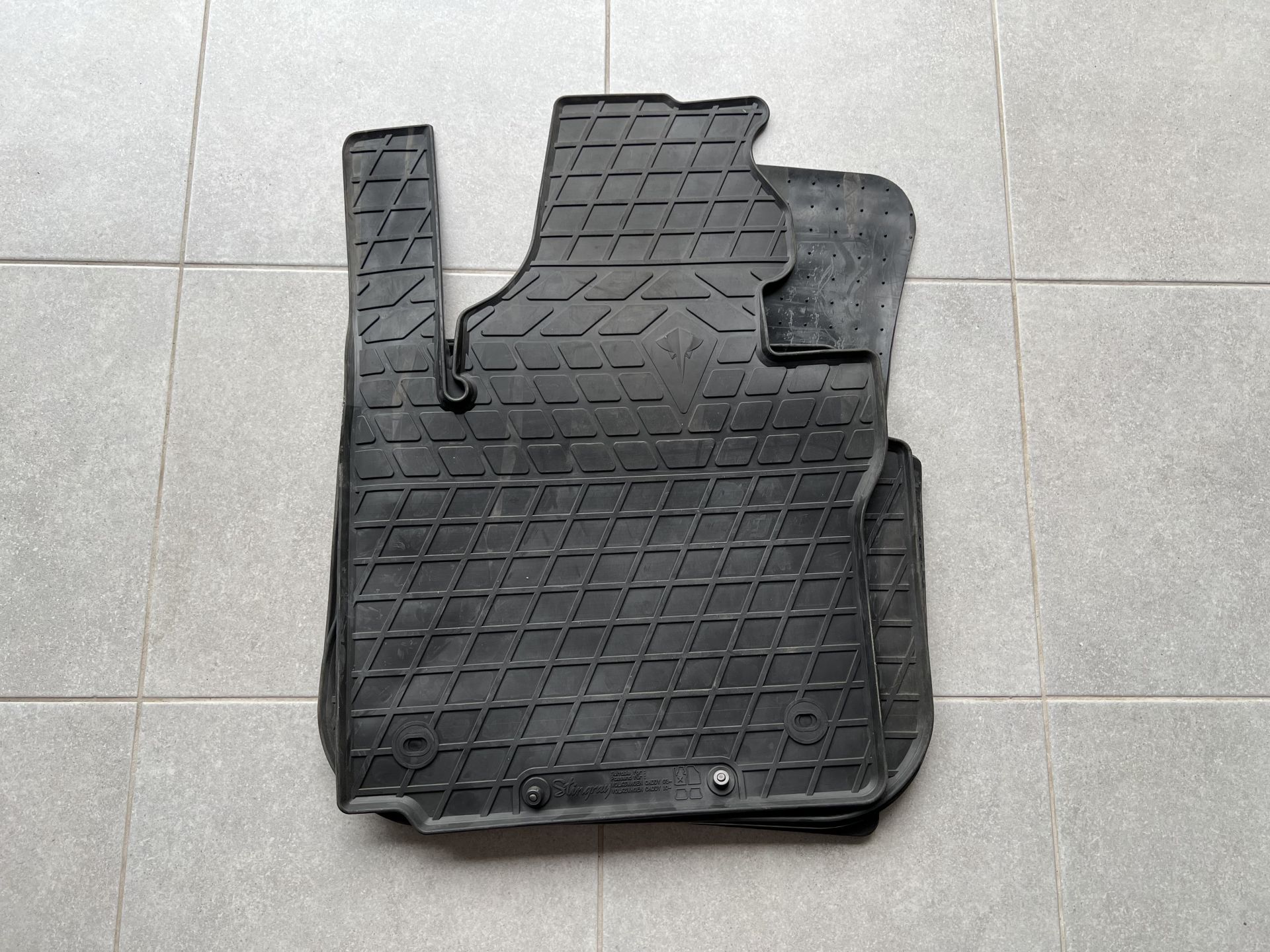 Килими салону гумові Stingray  Volkswagen Caddy / Touran 03- / 10-  4 шт.