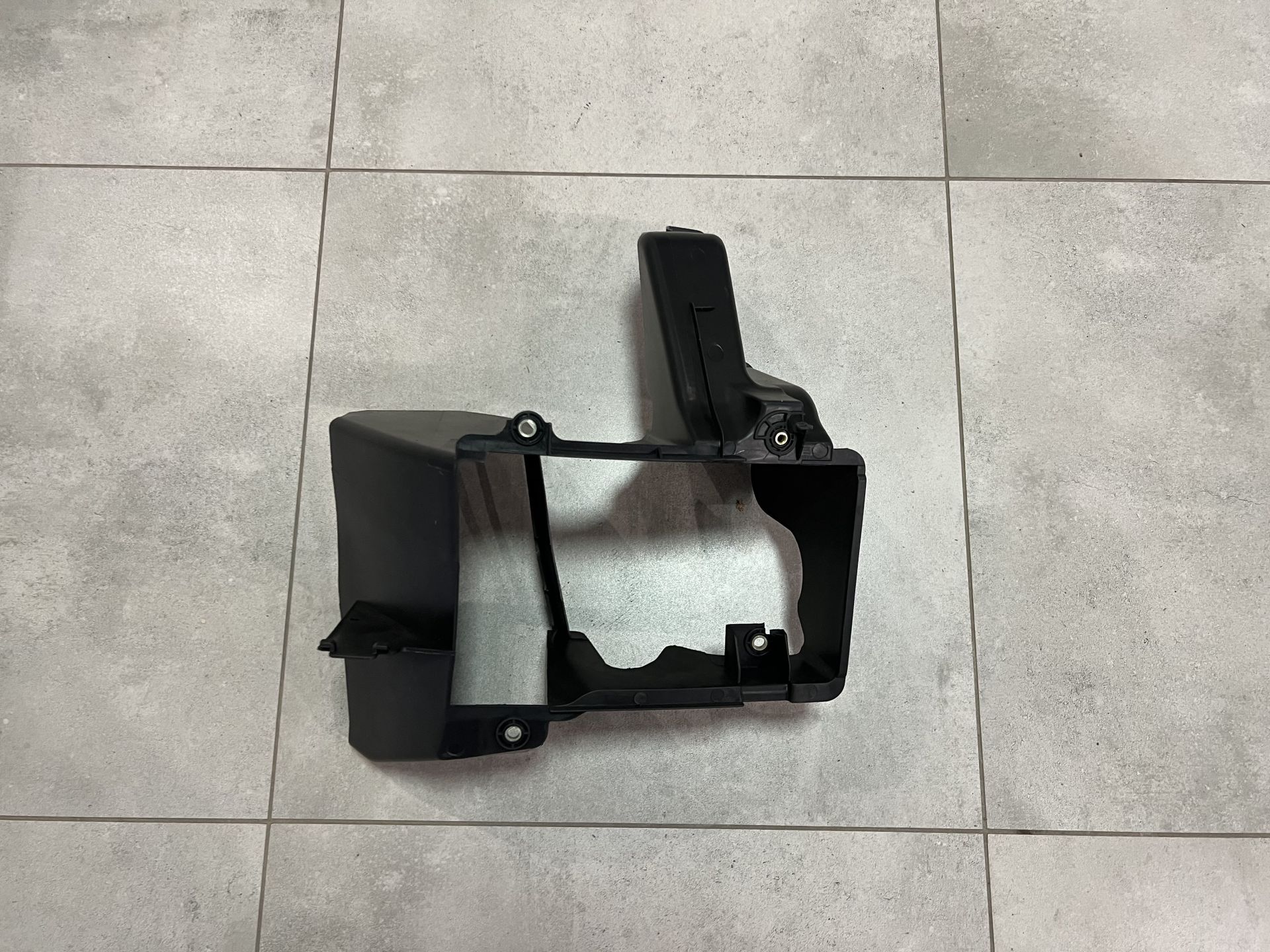 Дефлектор радіатора охолодження акпп Lexus LX 450d / LX 570 2015-2022 PZ32760702