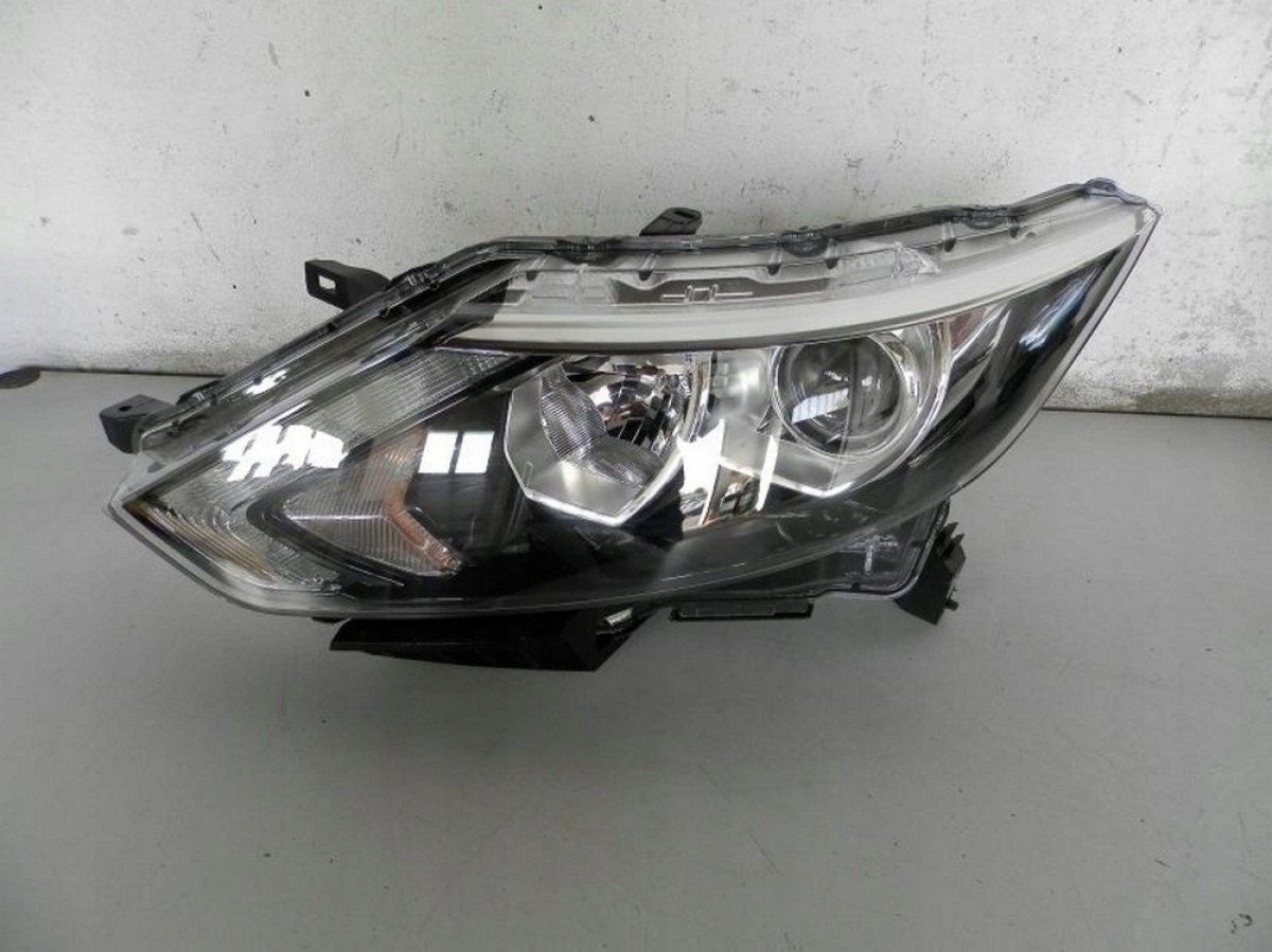Фара ліва Nissan Qashqai 13-16 / Rogue sport 14-19