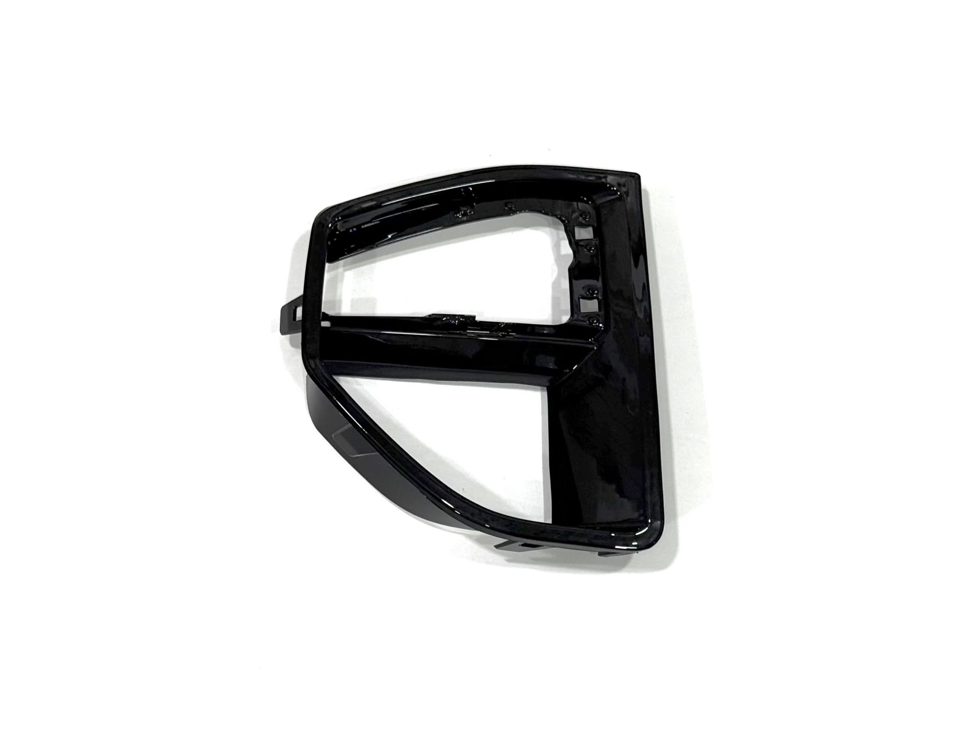 Права кришка бампера 51118074270 для BMW X5 G05 M Paket 2019-2022