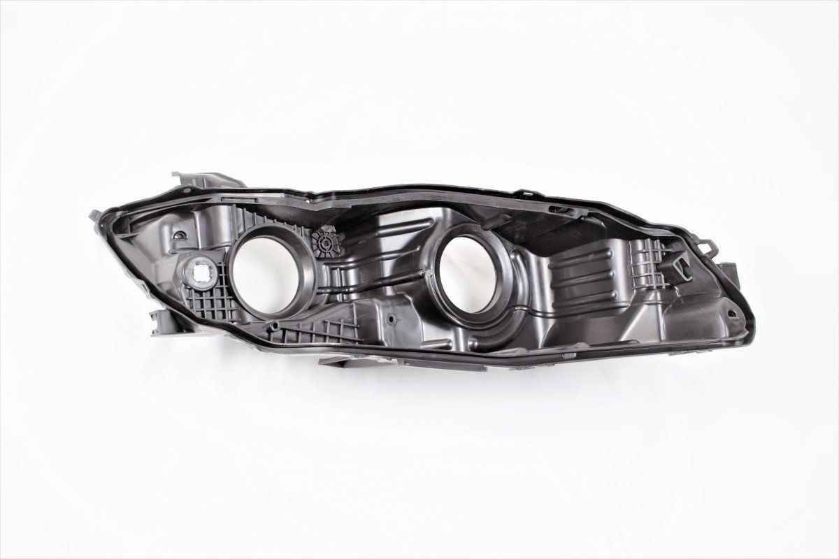 Корпус фари галоген правий Toyota Camry 55 / 60 USA 2015-2017